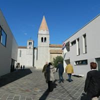 Galerija