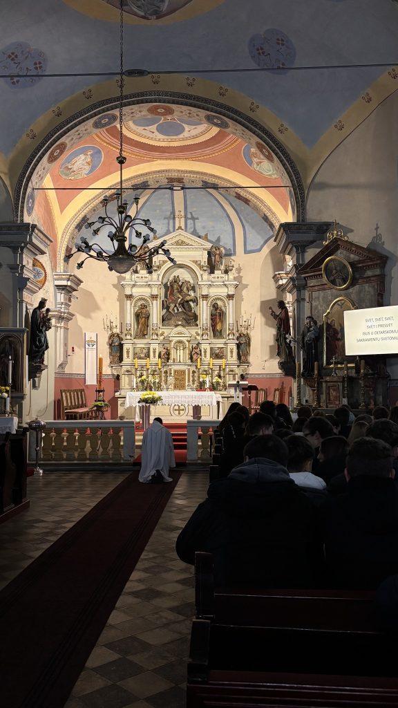 Molitveno bdijenje mladih "Svetost u svakodnevnici" (31.10.2025.)
