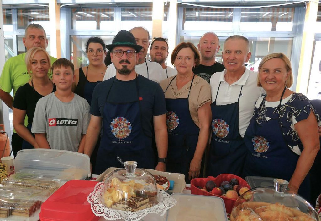 MEĐIMURSKA ŽLICA U ŠTRIGOVI  - ZA ISTIM STOLOM