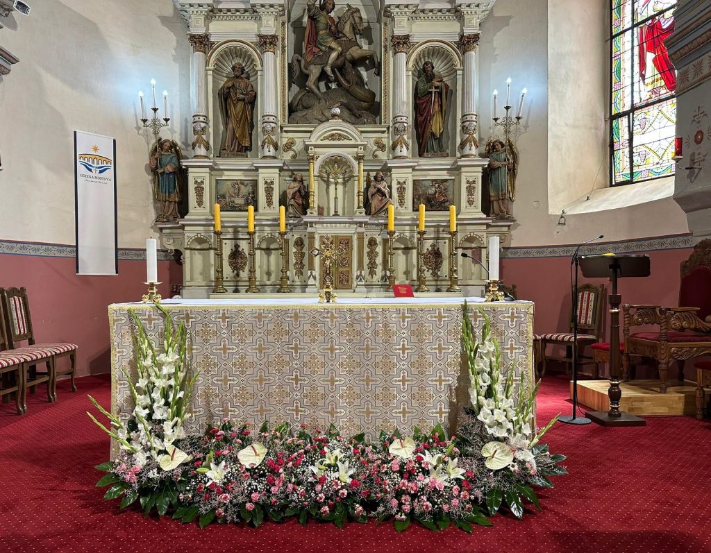 NOVO LITURGIJSKO RUHO NAŠIH OLTARA