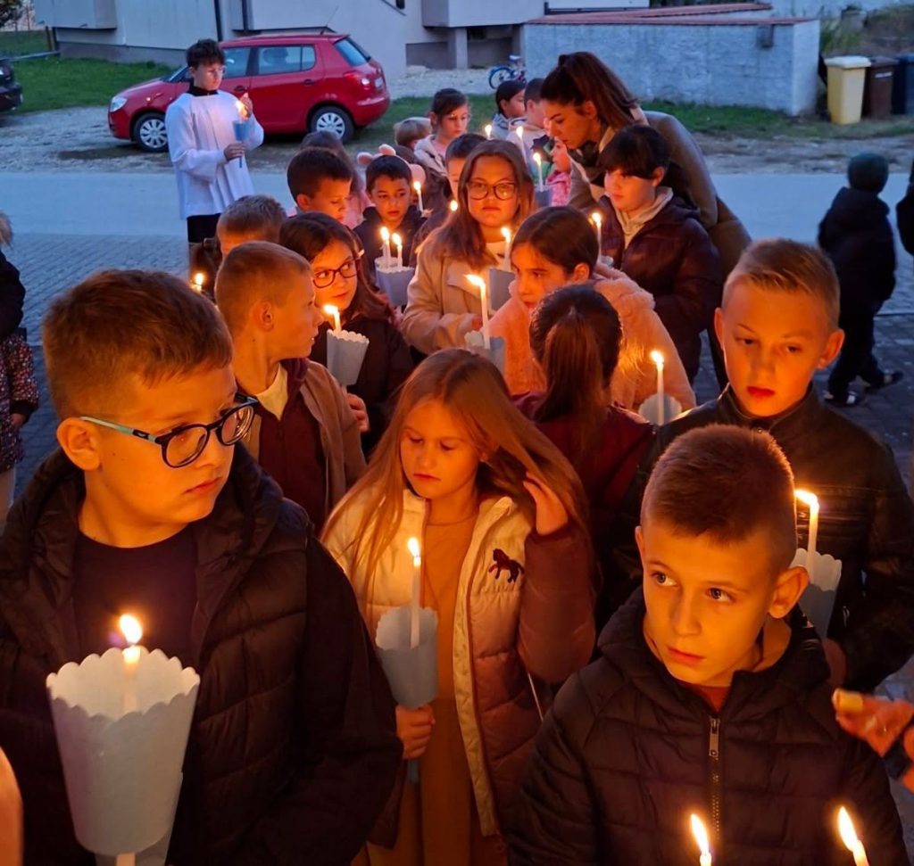 SVEČANI ZAVRŠETAK LISTOPADSKIH POBOŽNOSTI U NAŠOJ ŽUPI